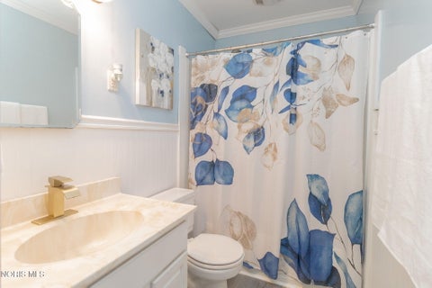 Tiny photo for 2641 Gracewood Road, Toledo, OH 43613 (MLS # 10010770)