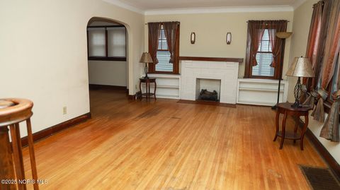 Tiny photo for 2826 121st Street, Toledo, OH 43611 (MLS # 10001742)