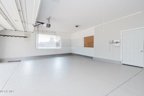 Tiny photo for 14780 Prairie Lake Drive, Perrysburg, OH 43551 (MLS # 10011673)