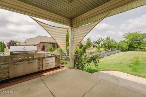 Tiny photo for 14780 Prairie Lake Drive, Perrysburg, OH 43551 (MLS # 10011673)