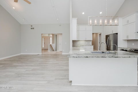 Tiny photo for 14780 Prairie Lake Drive, Perrysburg, OH 43551 (MLS # 10011673)