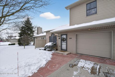 Tiny photo for 328 W Lutz Road, Archbold, OH 43502 (MLS # 10003850)