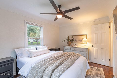 Tiny photo for 1278 Scott Street, Maumee, OH 43537 (MLS # 10013728)