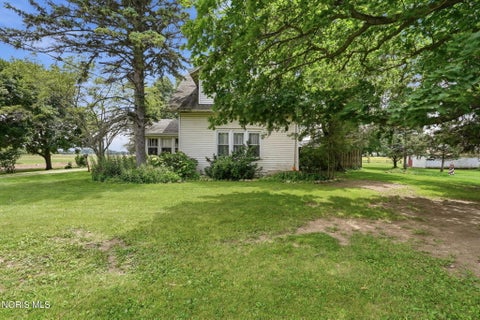 Tiny photo for 2494 Pelton Road, Fostoria, OH 44830 (MLS # 10009110)