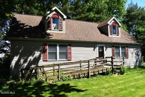 Tiny photo for 6424 U.s. 6, Gibsonburg, OH 43431 (MLS # 10011294)