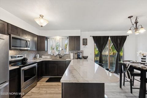 Tiny photo for 4754 Imperial Drive, Toledo, OH 43623 (MLS # 10000399)