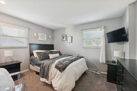 Tiny photo for 4754 Imperial Drive, Toledo, OH 43623 (MLS # 10000399)
