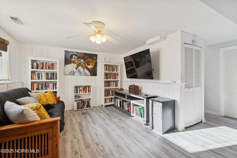 Tiny photo for 4754 Imperial Drive, Toledo, OH 43623 (MLS # 10000399)