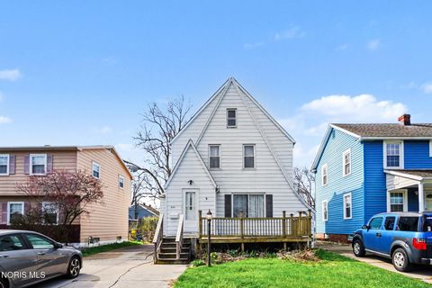 Photo of 3141 Schneider Road, Toledo, OH 43614 (MLS # 10006088)