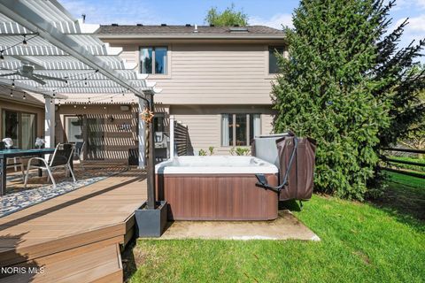 Tiny photo for 4652 Country Walk Lane, Sylvania, OH 43560 (MLS # 10007257)