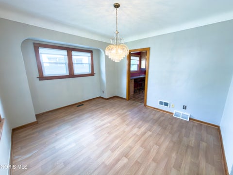 Tiny photo for 4612 Burnham Avenue, Toledo, OH 43612 (MLS # 10013072)
