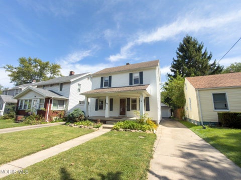 Tiny photo for 4612 Burnham Avenue, Toledo, OH 43612 (MLS # 10013072)