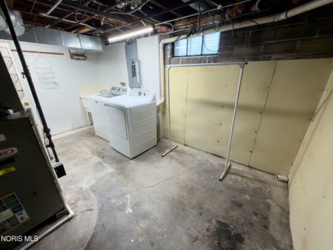Tiny photo for 4612 Burnham Avenue, Toledo, OH 43612 (MLS # 10013072)