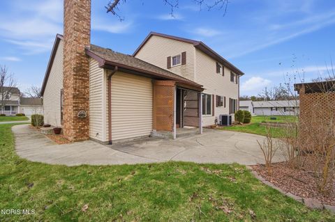 Tiny photo for 621 Cedar Lane, Bowling Green, OH 43402 (MLS # 10005504)