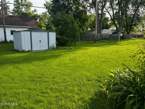 Tiny photo for 750 Park Street, Napoleon, OH 43545 (MLS # 10008165)