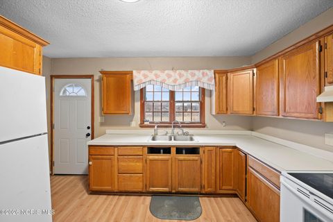 Tiny photo for 21682 County Road 51, Genoa, OH 43430 (MLS # 10003124)