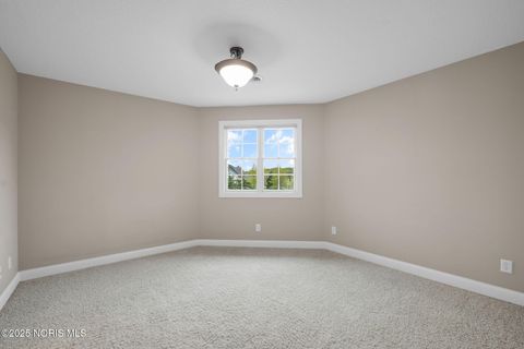 Tiny photo for 665 Meadowview Drive, Findlay, OH 45840 (MLS # 10000564)