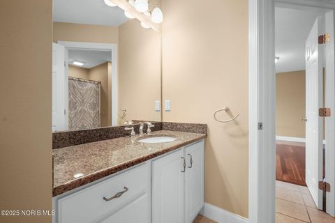 Tiny photo for 665 Meadowview Drive, Findlay, OH 45840 (MLS # 10000564)