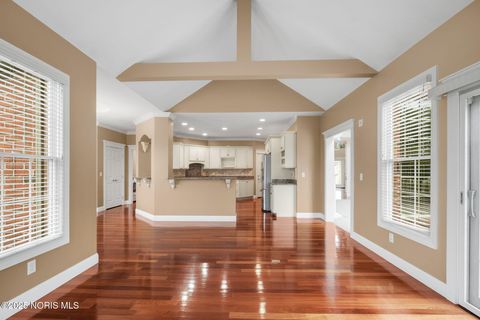 Tiny photo for 665 Meadowview Drive, Findlay, OH 45840 (MLS # 10000564)