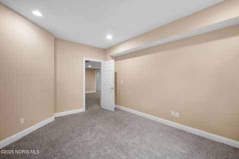 Tiny photo for 665 Meadowview Drive, Findlay, OH 45840 (MLS # 10000564)