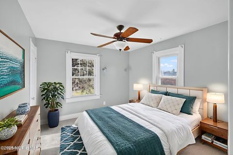 Tiny photo for 1057 Keeler Street, Maumee, OH 43537 (MLS # 10001564)