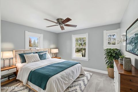 Tiny photo for 1057 Keeler Street, Maumee, OH 43537 (MLS # 10001564)