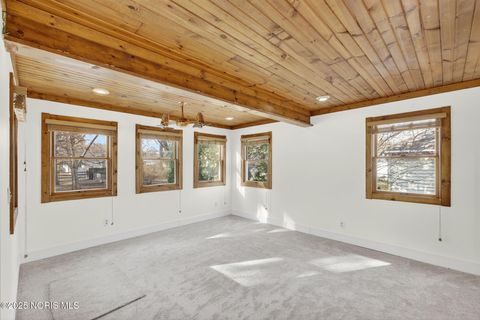 Tiny photo for 1057 Keeler Street, Maumee, OH 43537 (MLS # 10001564)