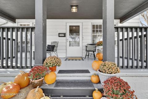 Tiny photo for 1057 Keeler Street, Maumee, OH 43537 (MLS # 10001564)