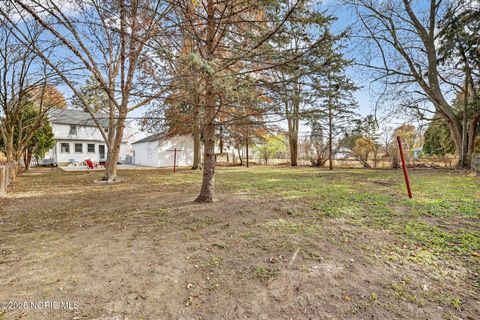 Tiny photo for 1057 Keeler Street, Maumee, OH 43537 (MLS # 10001564)