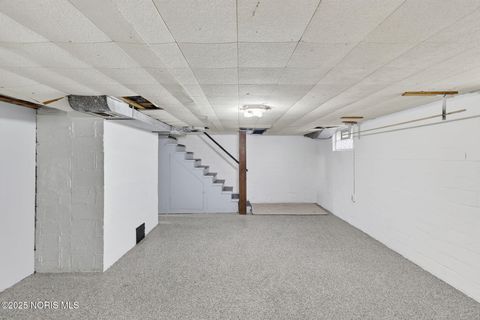 Tiny photo for 1057 Keeler Street, Maumee, OH 43537 (MLS # 10001564)