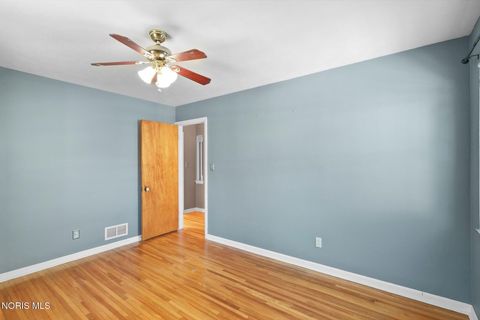 Tiny photo for 3008 Sherbrooke Road, Toledo, OH 43606 (MLS # 10004197)