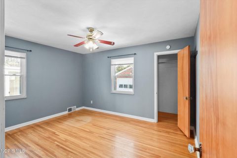 Tiny photo for 3008 Sherbrooke Road, Toledo, OH 43606 (MLS # 10004197)