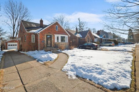 Tiny photo for 3008 Sherbrooke Road, Toledo, OH 43606 (MLS # 10004197)