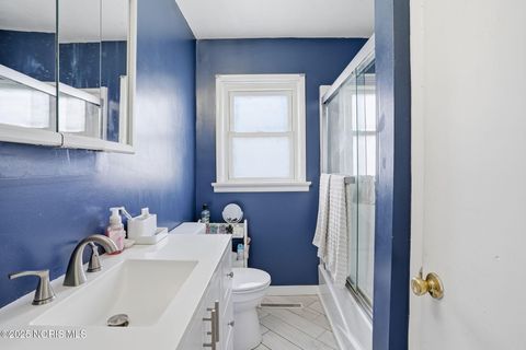 Tiny photo for 232 Prentiss Avenue, Findlay, OH 45840 (MLS # 10001944)