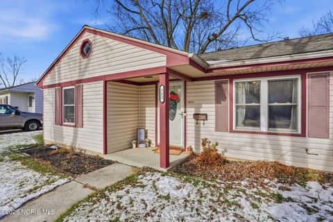 Tiny photo for 232 Prentiss Avenue, Findlay, OH 45840 (MLS # 10001944)