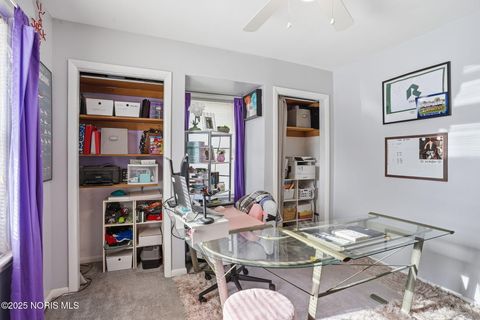 Tiny photo for 232 Prentiss Avenue, Findlay, OH 45840 (MLS # 10001944)