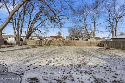 Tiny photo for 232 Prentiss Avenue, Findlay, OH 45840 (MLS # 10001944)