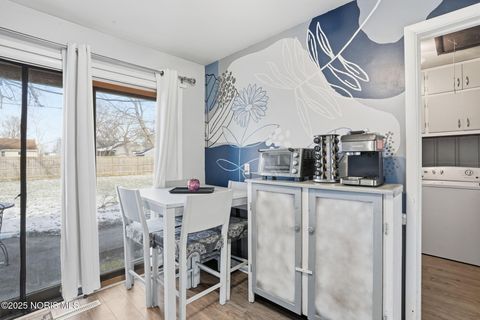 Tiny photo for 232 Prentiss Avenue, Findlay, OH 45840 (MLS # 10001944)