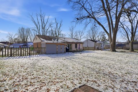 Tiny photo for 232 Prentiss Avenue, Findlay, OH 45840 (MLS # 10001944)