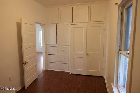 Tiny photo for 723 Ashwood Avenue, Toledo, OH 43608 (MLS # 10006816)