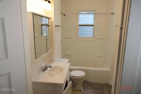 Tiny photo for 723 Ashwood Avenue, Toledo, OH 43608 (MLS # 10006816)