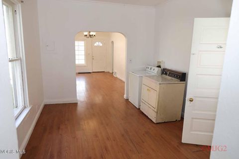 Tiny photo for 723 Ashwood Avenue, Toledo, OH 43608 (MLS # 10006816)