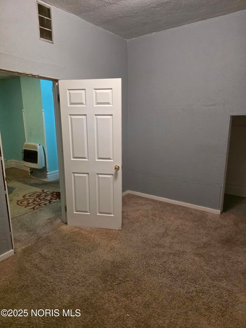 2017 Locust Street Toledo OH 43608