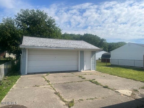 Tiny photo for 3613 146th Street, Toledo, OH 43611 (MLS # 10010596)