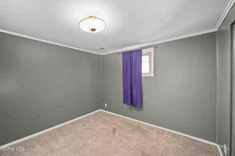 Tiny photo for 913 W College Avenue, Woodville, OH 43469 (MLS # 10006719)