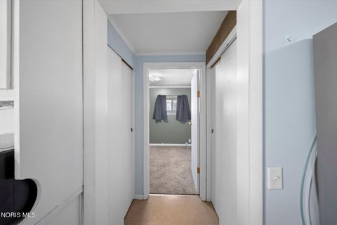 Tiny photo for 913 W College Avenue, Woodville, OH 43469 (MLS # 10006719)