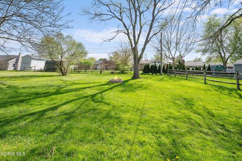 Tiny photo for 913 W College Avenue, Woodville, OH 43469 (MLS # 10006719)