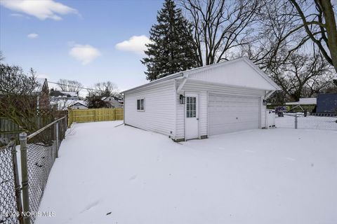 Tiny photo for 4444 Belmar Avenue, Toledo, OH 43612 (MLS # 10004108)