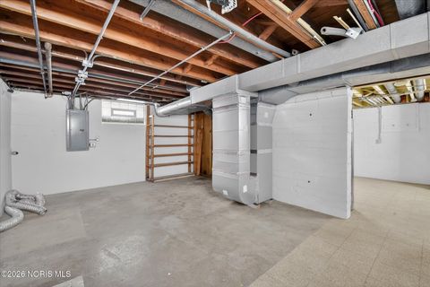 Tiny photo for 4444 Belmar Avenue, Toledo, OH 43612 (MLS # 10004108)