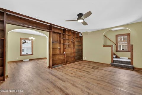 Tiny photo for 4444 Belmar Avenue, Toledo, OH 43612 (MLS # 10004108)